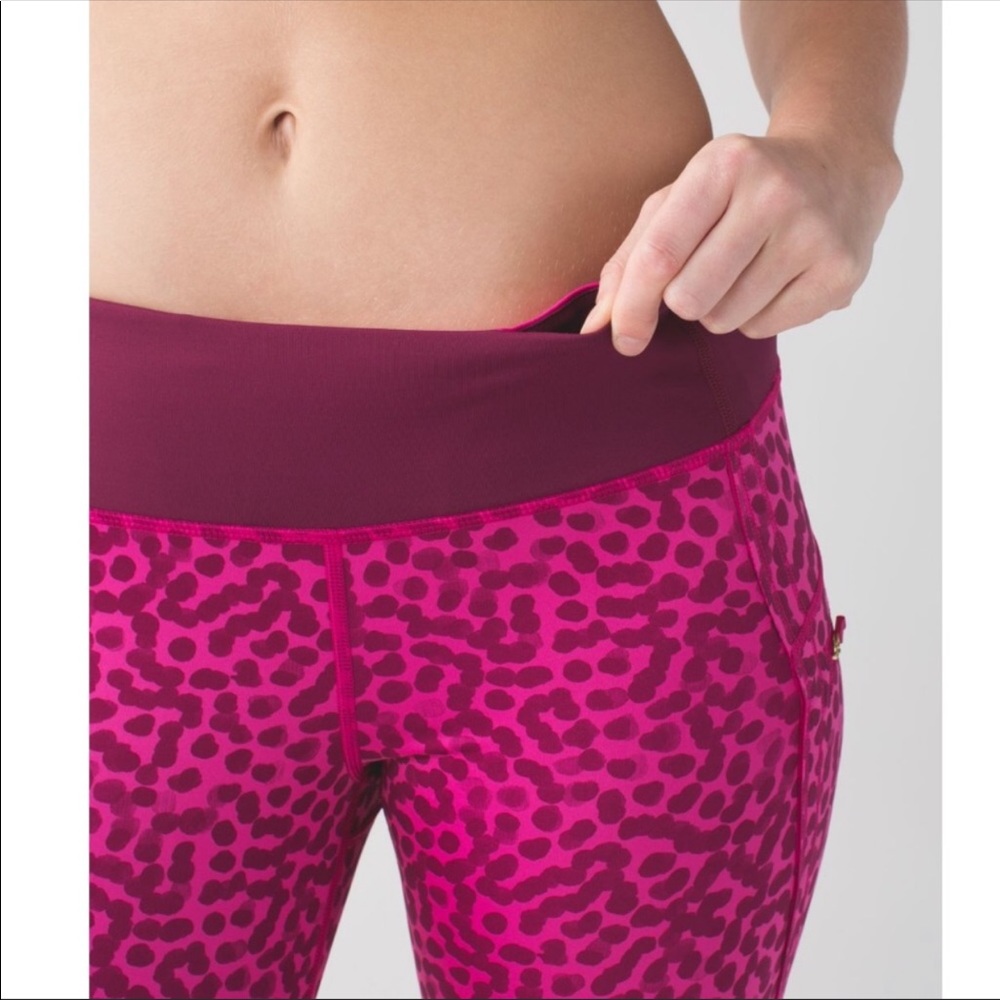 Rare Lululemon tip speed crop size 6